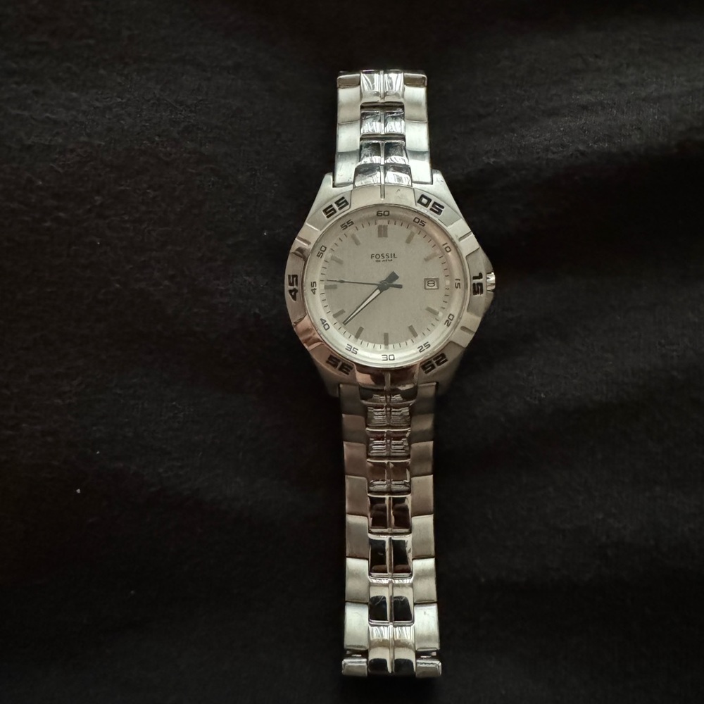 Watch fossil brand